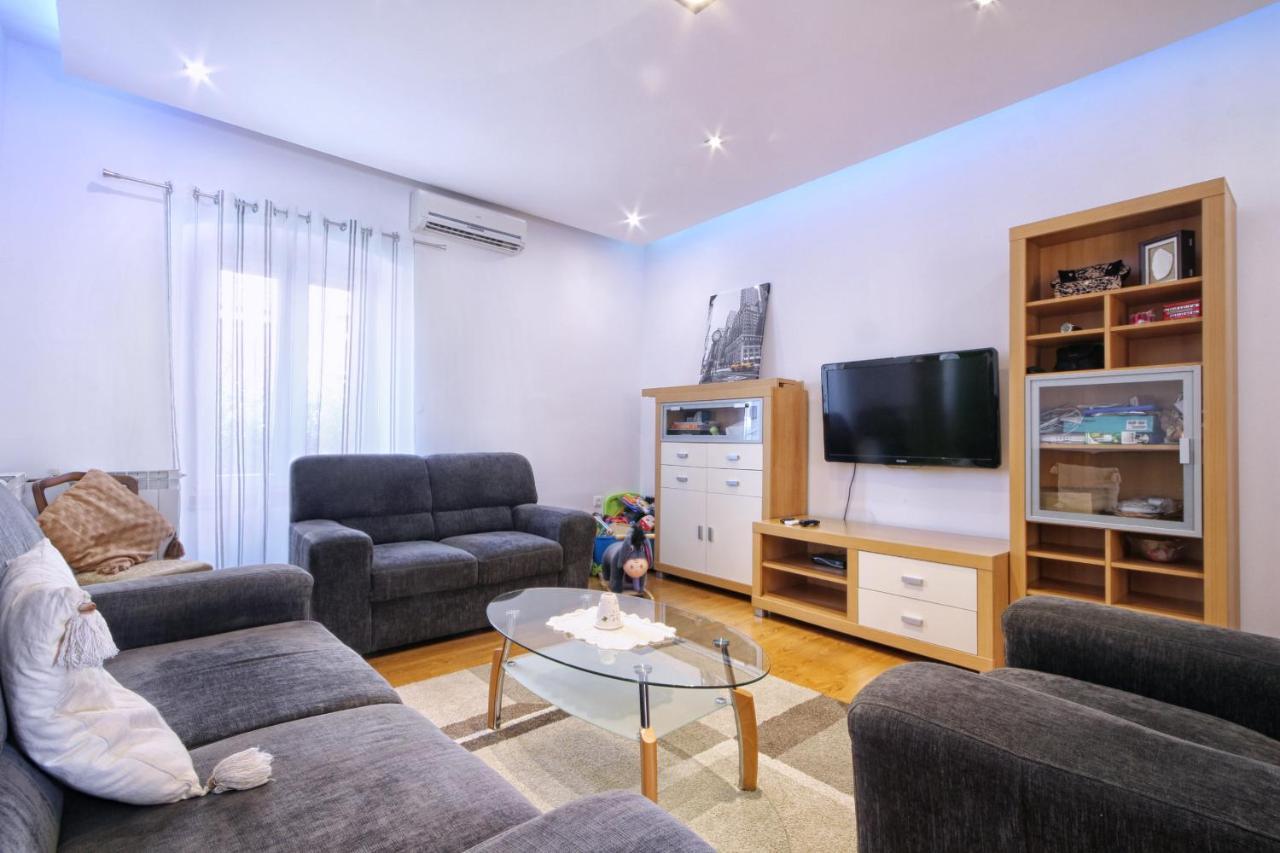Luis Apartment เมดูลิน ภายนอก รูปภาพ